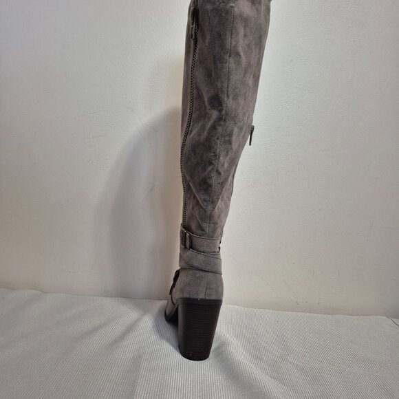 NWOT Sweater Top Boots - Picture 6 of 13